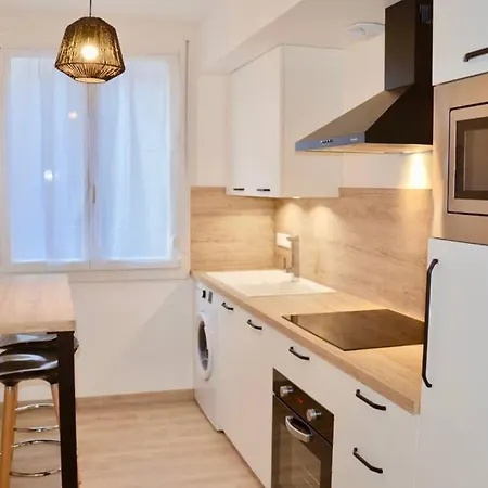 Apartment Dolmen Adrien 6 *